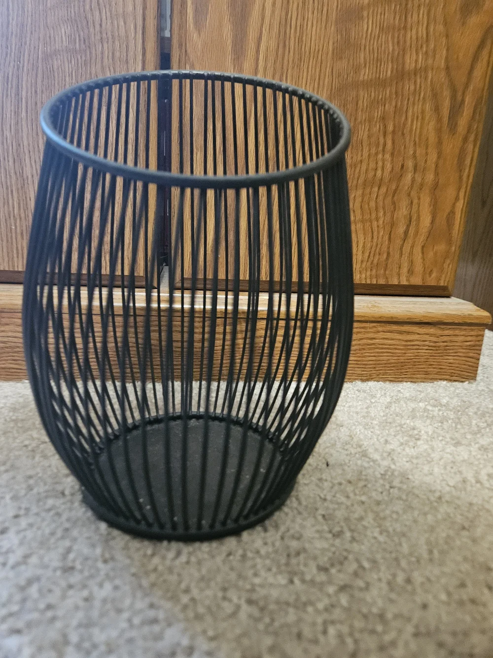 Black Metal Wire Candle Holder